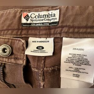Columbia Brown Women's Brown Jeans 14 short. w/ hammer sling on side. 6 pocket!